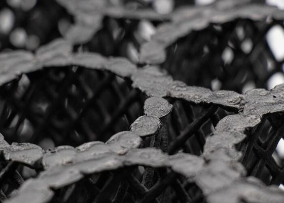خرید 50MM سوراخ HDPE بلوک بیولوژیک فیلتر رسانه برای استخر Koi online manufacture