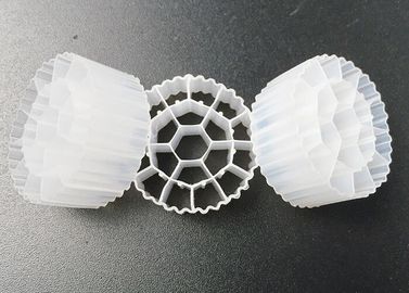 19 سوراخ 25*10mm فیلتر بیوماس سفید حامل بیوفلیم مقاوم به UV