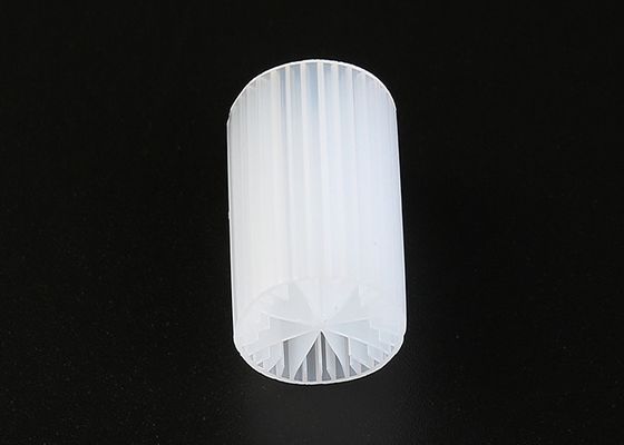 رنگ سفید MBBR Bio Media ماده ایچ دی پی ای 15*15mm اندازه برای تصفیه فاضلاب