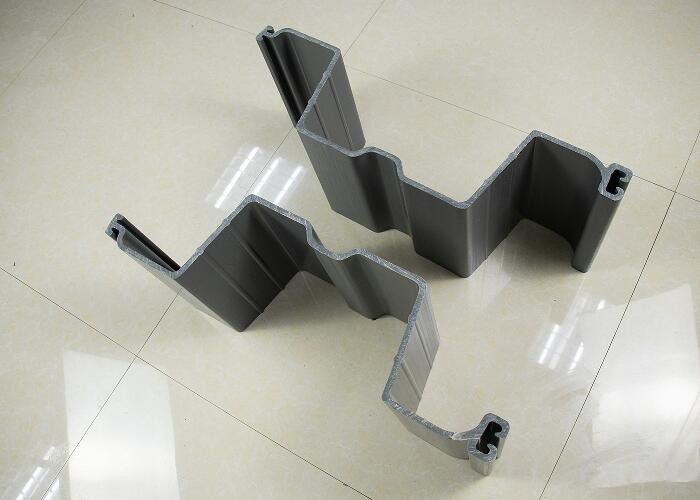 پلاستیک PVC خاکستری رنگ UPVC ورق انبار برای دیوارهای دریایی ساخت و ساز مدنی