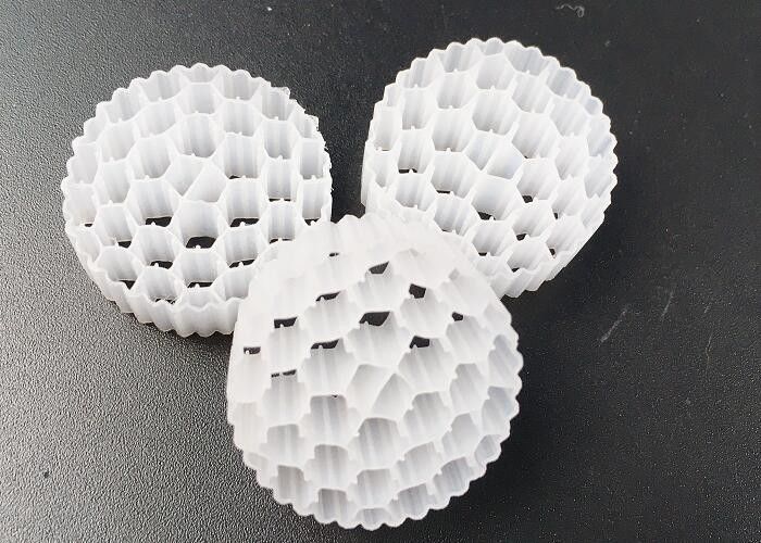 Pe38 25*4mm Hdpe Mbbr رسانه فیلتر زیستی بستر متحرک ایمن سطح بزرگ