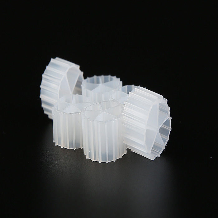 رنگ سفید MBBR Bio Media با ماده ی تازه HDPE فیلتر آکواریوم تصفیه آب فاضلاب