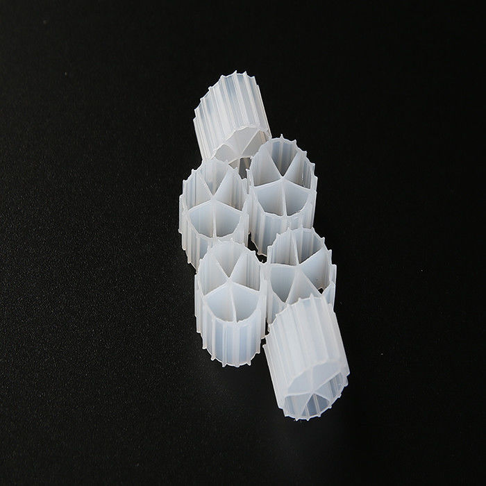 صرفه جویی در فضا K3 فیلتر سلول های زیستی رسانه های جابجا بستر بیوفلیم راکتور برای تصفیه آب