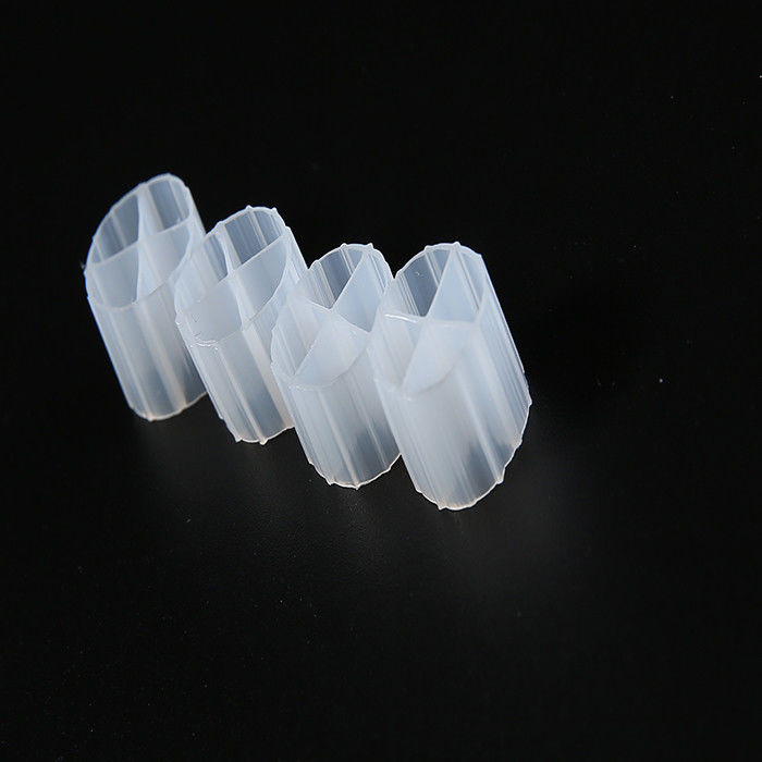 رسانه های فیلتر HDPE K1 رنگ سفید با مواد HDPE برای فاضلاب سازگار با محیط زیست
