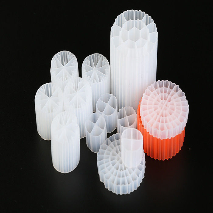 رسانه فیلتر سلول های زیستی MBBR 35mm X 18mm عملیات ساده نگهداری