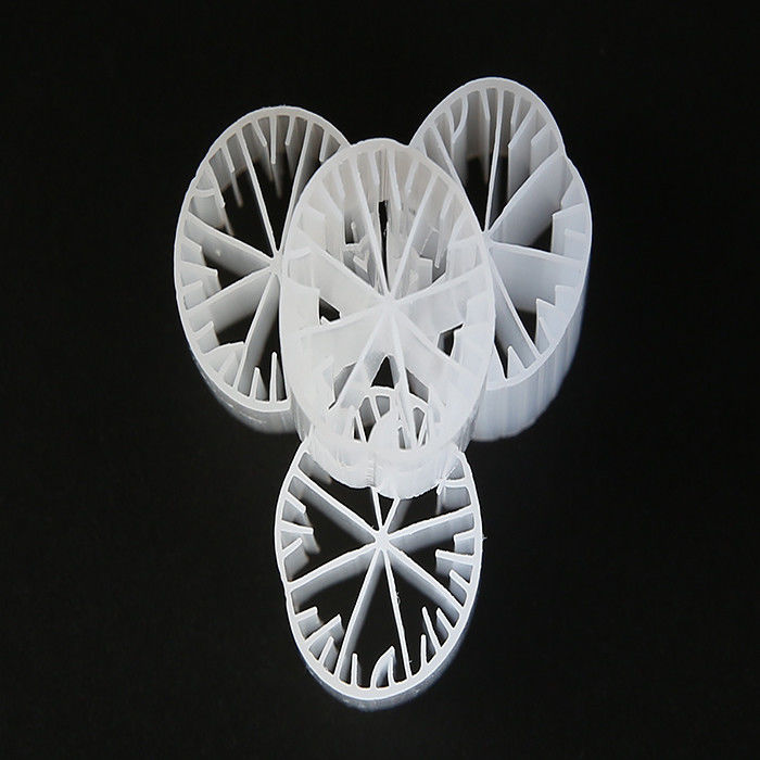 رسانه های فیلتر HDPE رسانه های فیلتر شناور MBBR رنگ سفید 15mm X 15mm