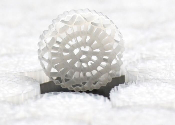 رسانه های فیلتر HDPE Kaldnes برای استخر ها Biocells تکنولوژی MBBR مقاومت در برابر ضربه