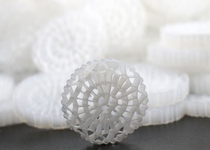 تصفیه فاضلاب بیوشیپ بیو رسانه MBBR حامل بیوفیلتر رسانه بیو توپ