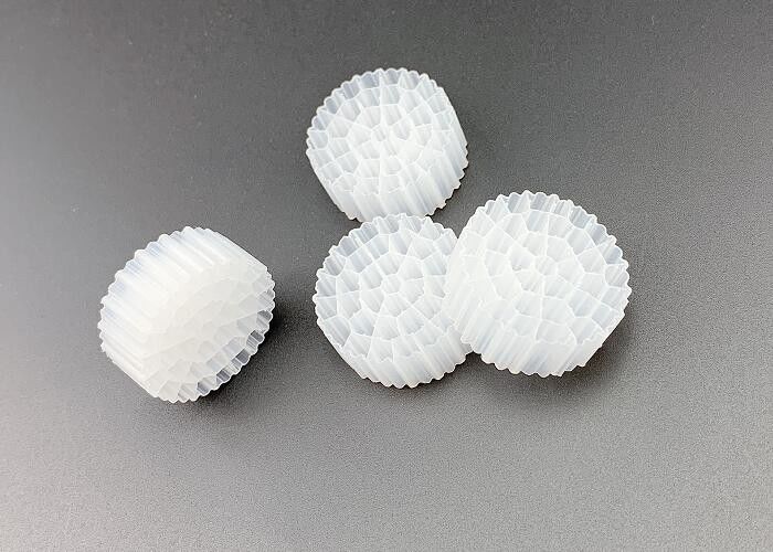 تصفیه آب مساحت بزرگ سطح MBBR Biocell Filter Media 25*10MM