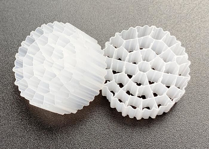 MBBR BIO MEDIA رسانه شناور رسانه فیلتر سلول های زیستی PE37