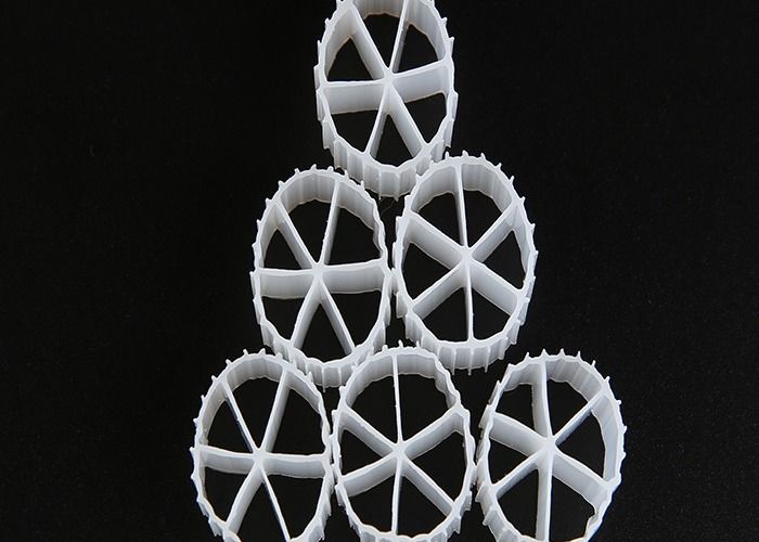 حوضچه های ماهی MBBR Bio Media K1 بستر جابجا شده فیلتر های فرنگی مواد HDPE 85٪ متخلخل